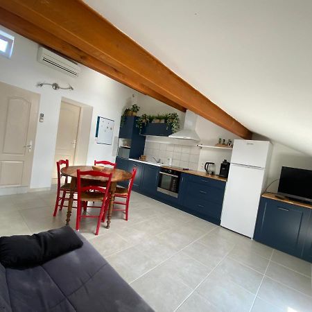 Appartement Climatise Au Pied Du Mont Ventoux Malemort-du-Comtat Ngoại thất bức ảnh
